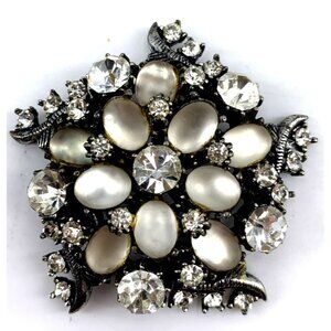 Florenza Brooch Clear Satin Glass Stones Star Pattern Silver Tone 1.75" Vintage